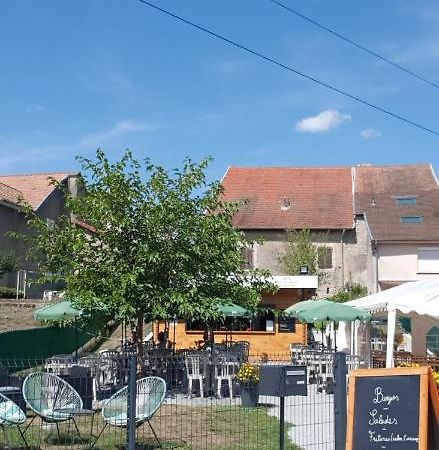 Duplex Dans La Vallee ブザンソン エクステリア 写真