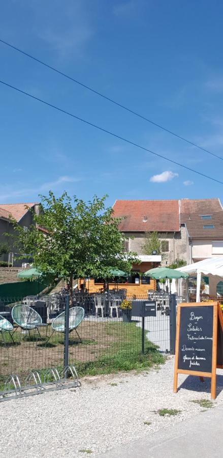Duplex Dans La Vallee ブザンソン エクステリア 写真